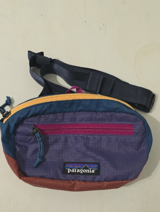 Patagonia Handbags - Patagonia Purple, Blue & Yellow Waist Pack with Pink Zipper